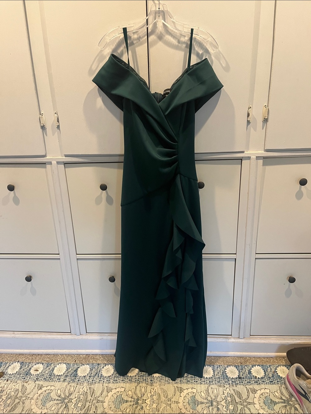 Escape emerald green Off-Shoulder formal gown sz8